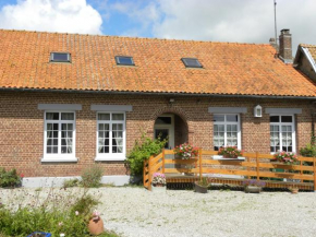 Hotels in Alembon